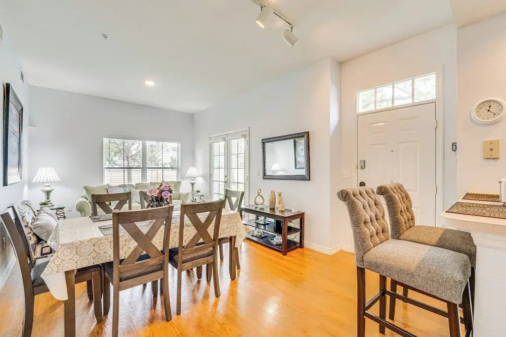 11 Mi to Disney: Venetian Bay Villages Townhome