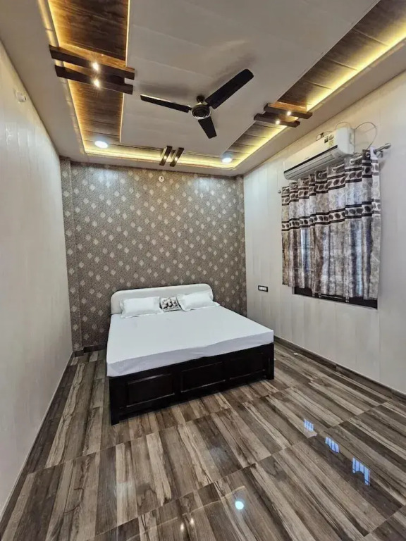 Vinayak Guest House BnB