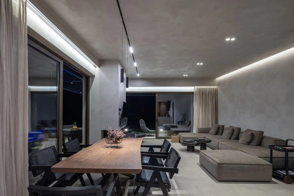 Villa GA A Luxury 3BR With Sauna and Pool