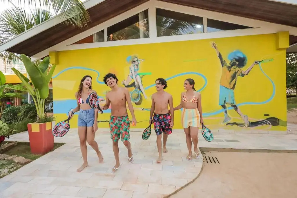 Hot Beach Raízes
