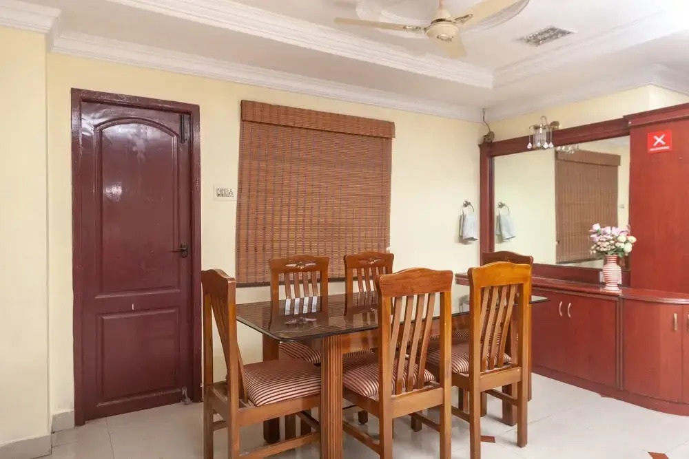 ULO Pearl Corporate Residency