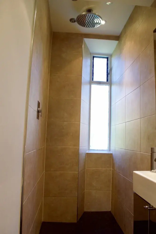 Beautiful 1 Bedroom Colony Villa Near City Centre