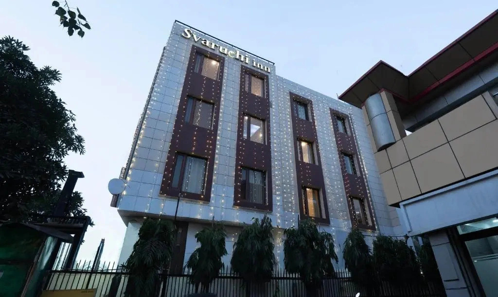 Itsy Hotels Svaruchi Inn