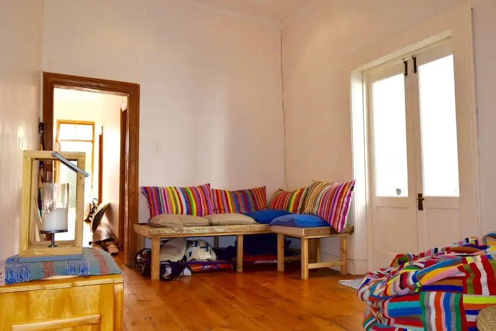 2 Bedroom House in Observatory Cape Town