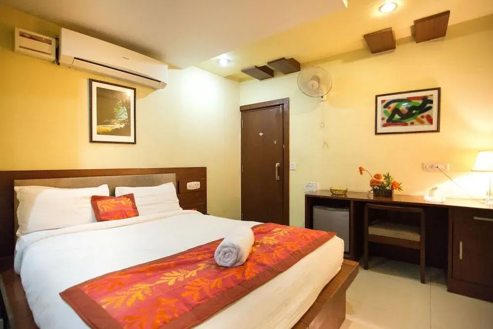 OYO 491 Apartment Hotel Namo Suites