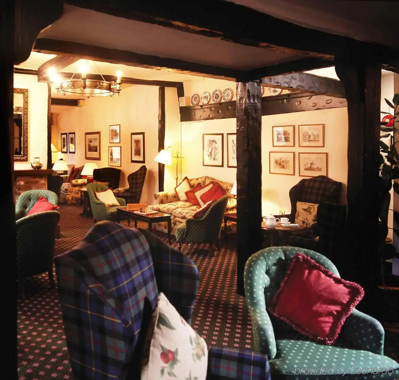 The White Horse - A Heartwood Inn