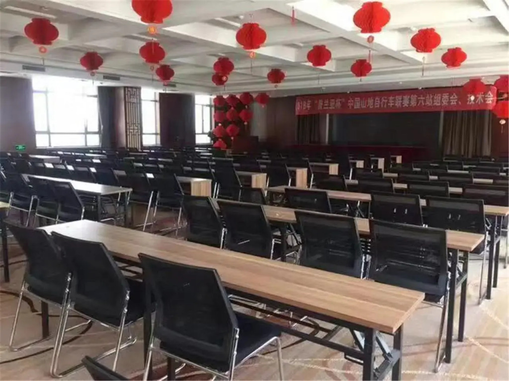 Lavande Hotels Qinhuangdao Railway Station