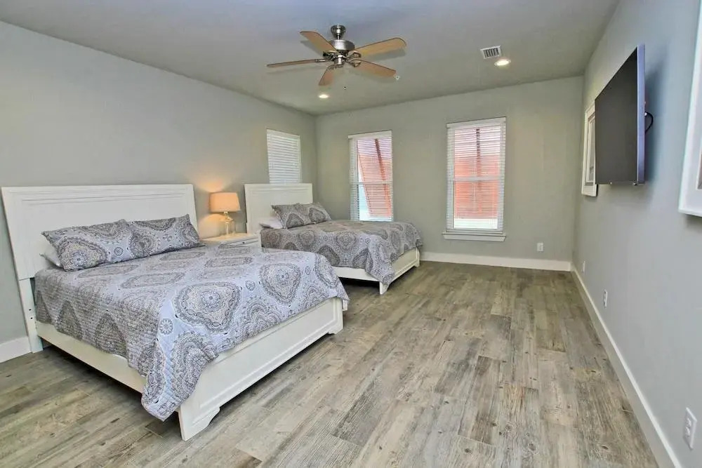 Hammock Dunes J by Youngs Suncoast