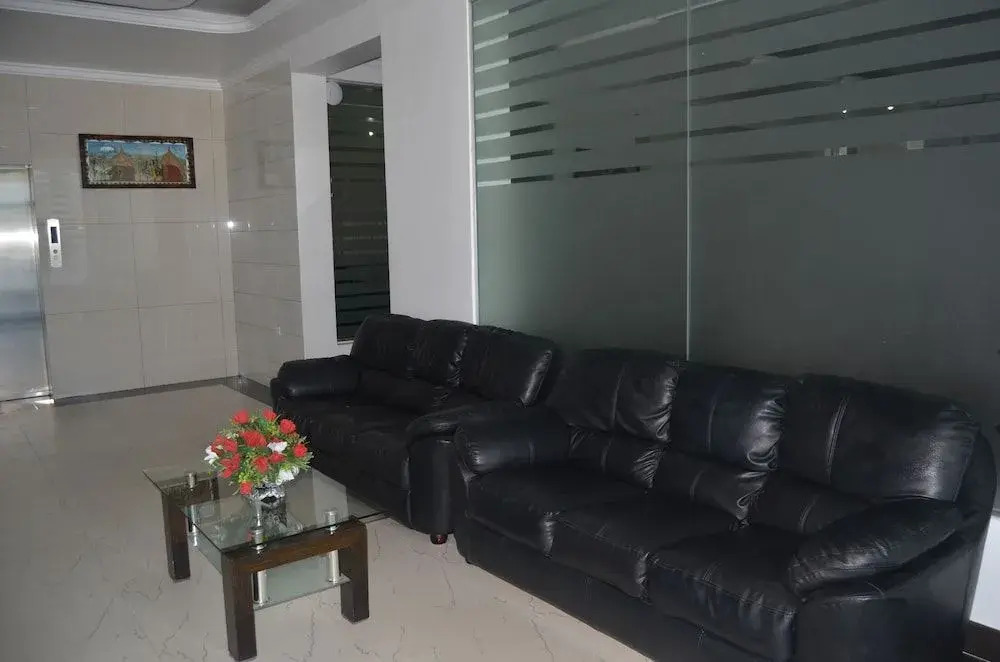 Double View Hotel