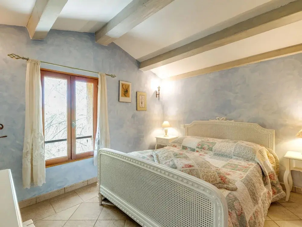 18th Century, Cosy Middle House in Barjols