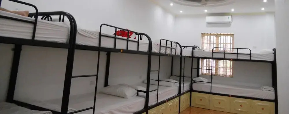 The Long Hotel