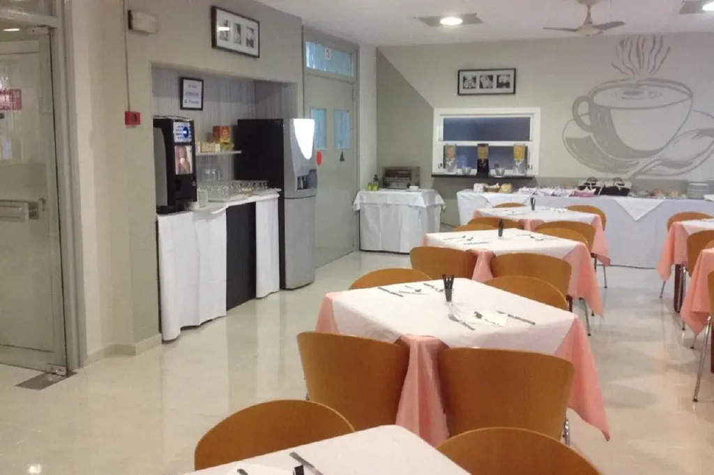 Hotel Santa Faz TRG