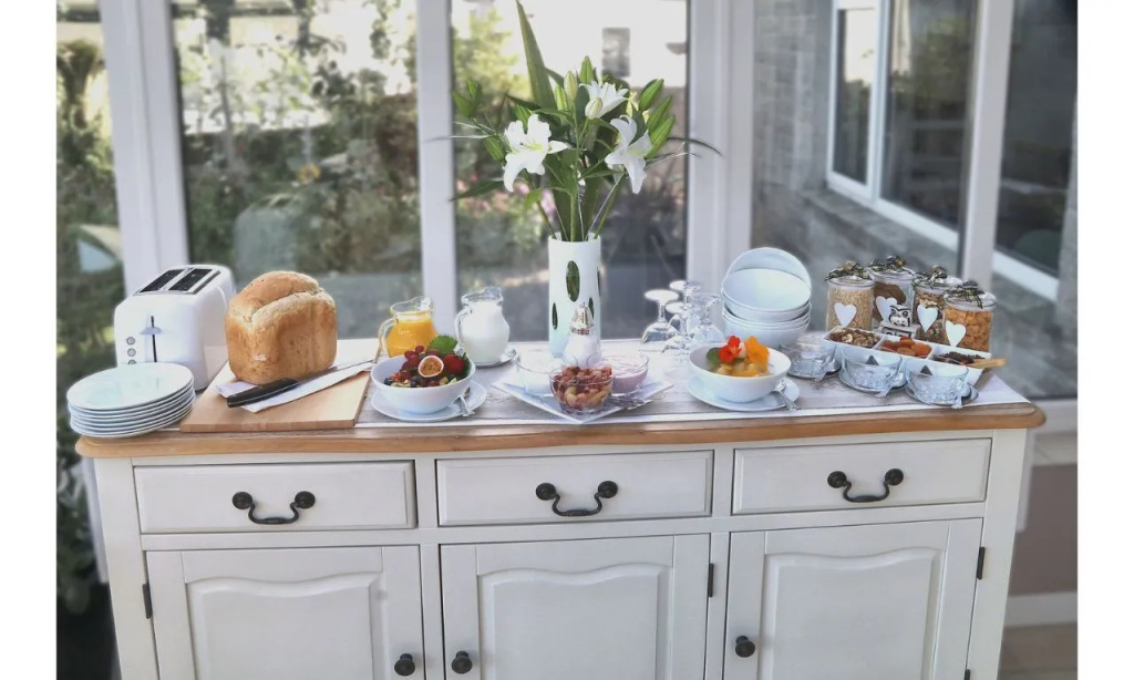 Seven Bed and Breakfast