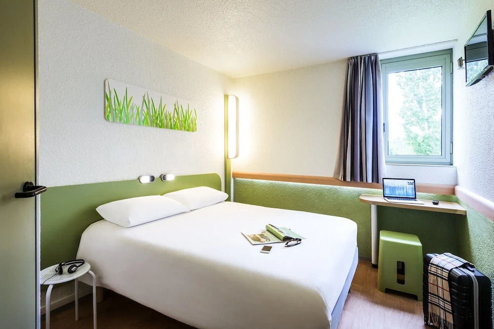 ibis Budget Caen Memorial