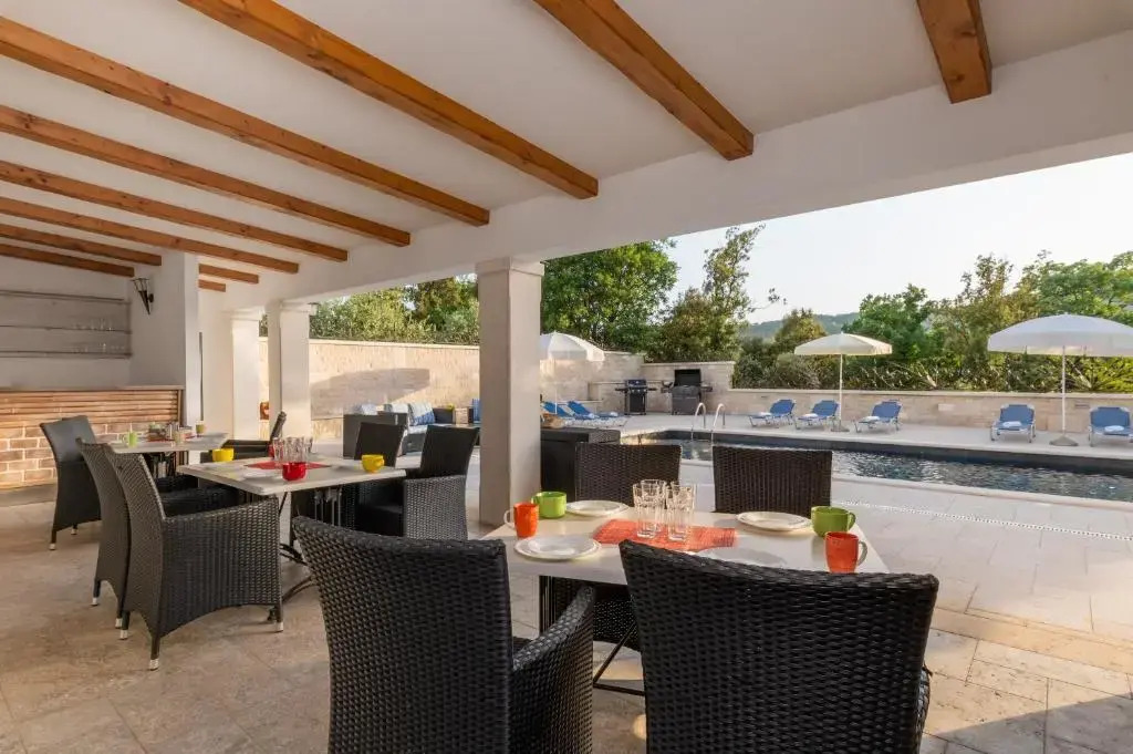 Villa Vires