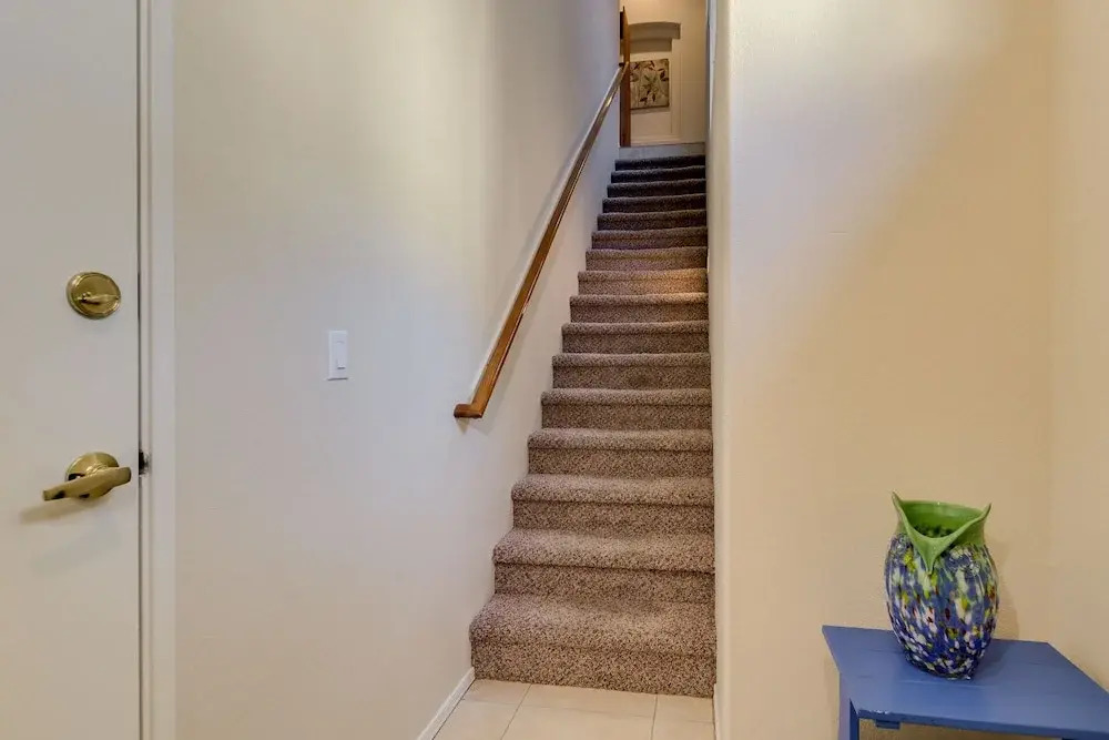 Miler Road 201a 2 Bedrooms 2 Bathrooms Townhouse
