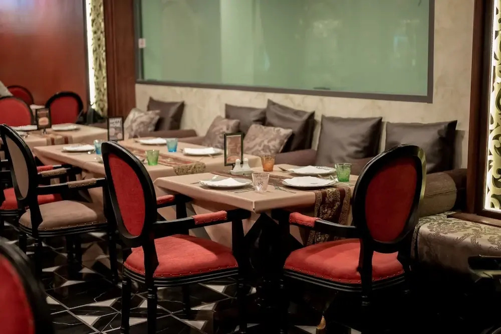Le Maroc Hotel Patong