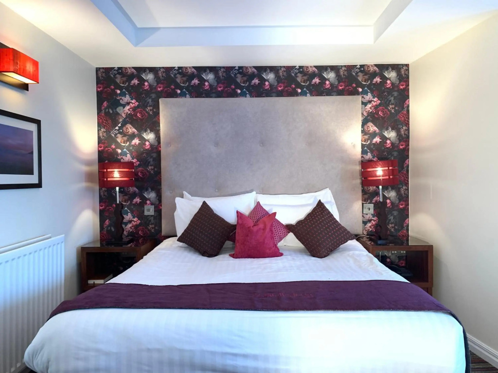 The Whistledown Hotel