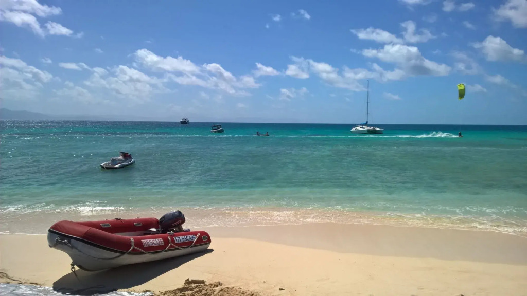 Dreamcatcher Beach-Side Apartments