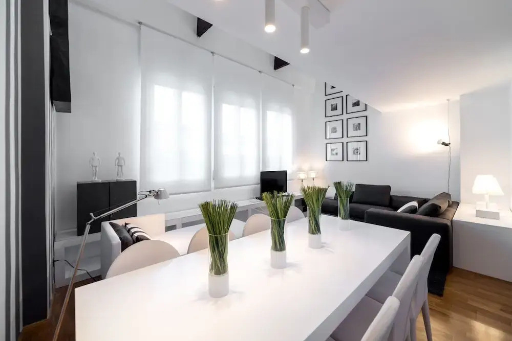 Balmes - Ático Con Piscina Privada En Barcelona