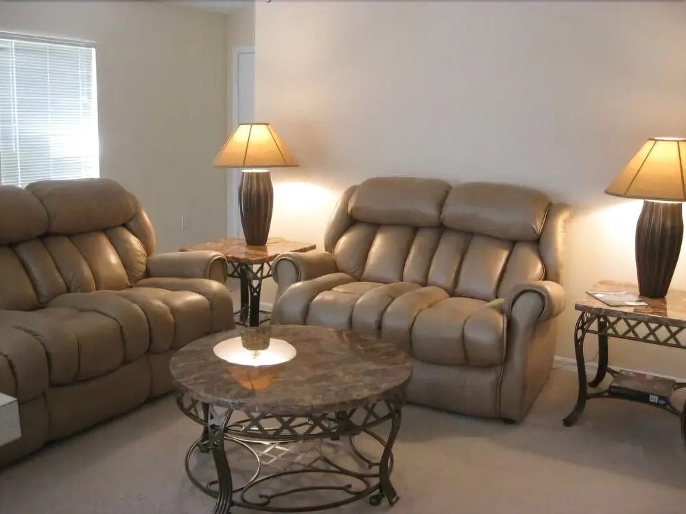 Southern Beauty With Private Pool 3 Bedroom Home