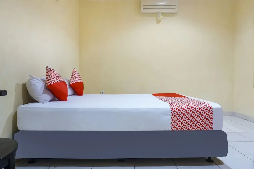 Makassar Cottage by OYO