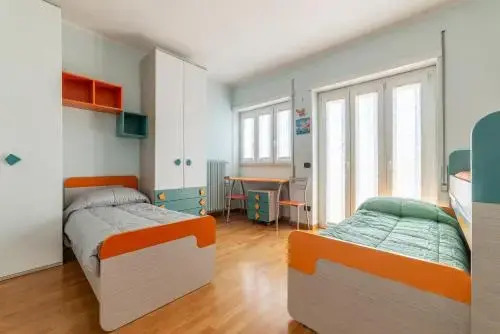 Piazza Bologna Terrace Apartment With Parking