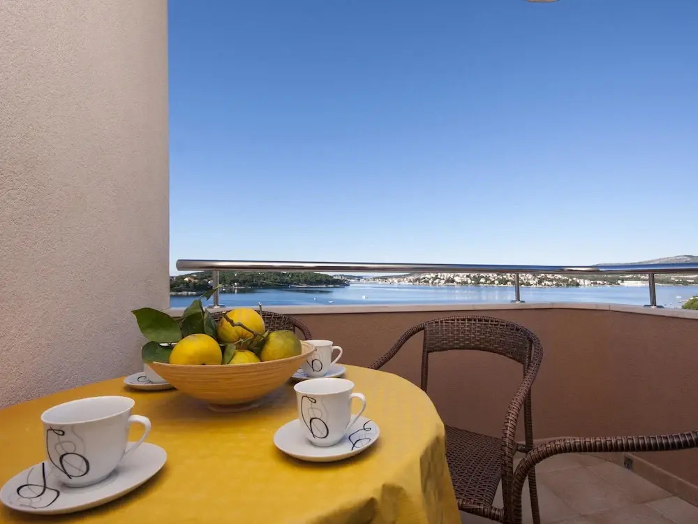 Apartments Smilje