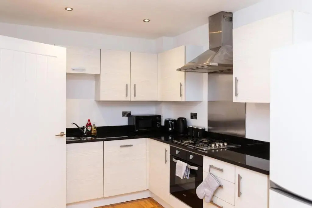 New & Spacious & Contractors & Leisure & Free Parking