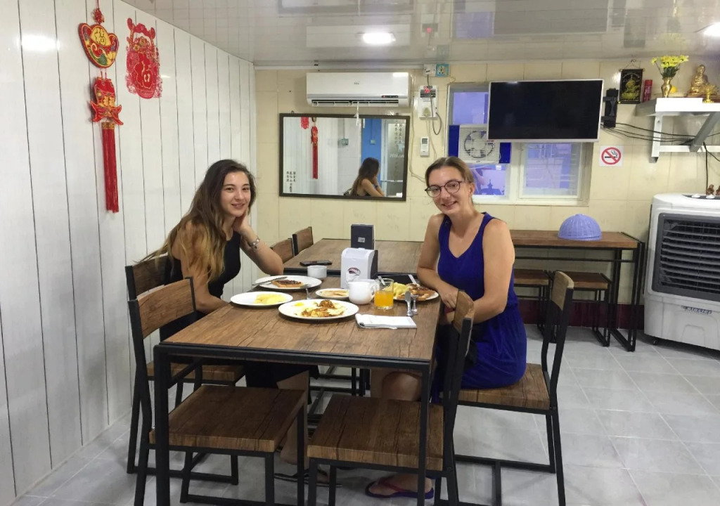 Htinn Yue Tan Hostel