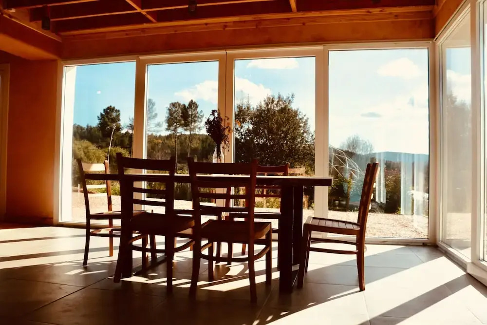 Ananda Guesthouse AL