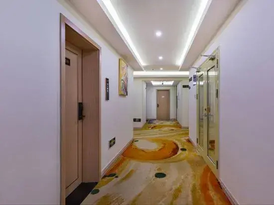 Tuke China Light Hotel (Capital Airport Branch)