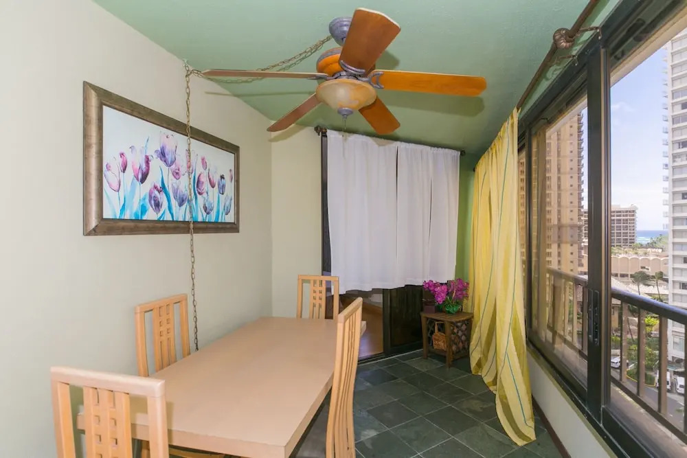 Two Bedroom Discovery Bay High Rise Condos with Lanai & Gorgeous Views