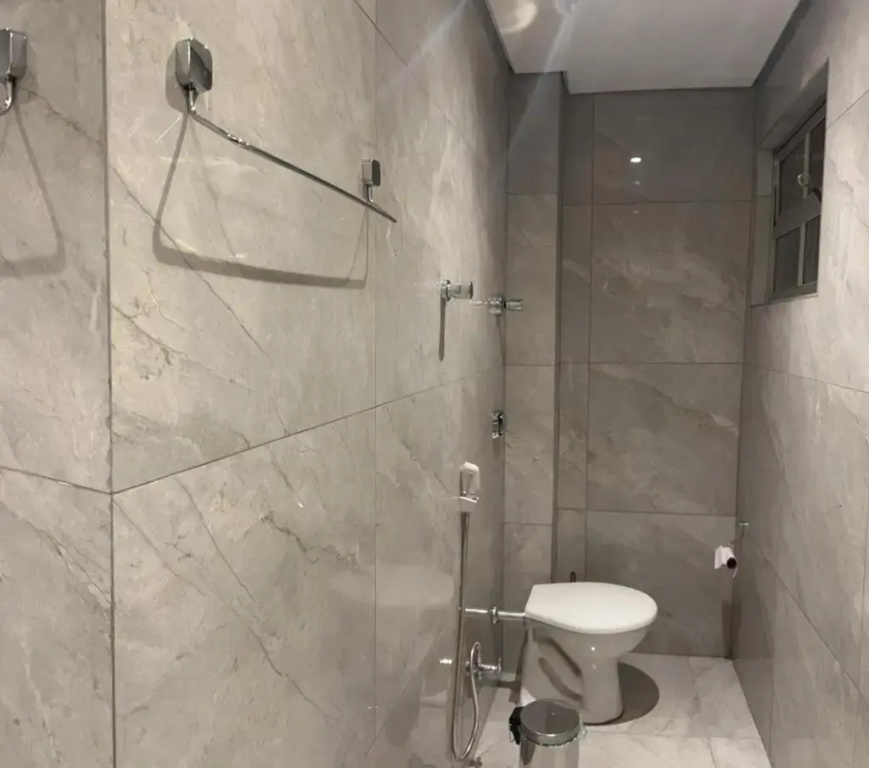Apartamento para pessoas de família ou a negócio, Ap Lindo aconchegante no Brás próximo igreja Mundial,mercado municipal, 25 de março, templo Salomão, metro Dom Pedro ll, bancos, mercado e etc