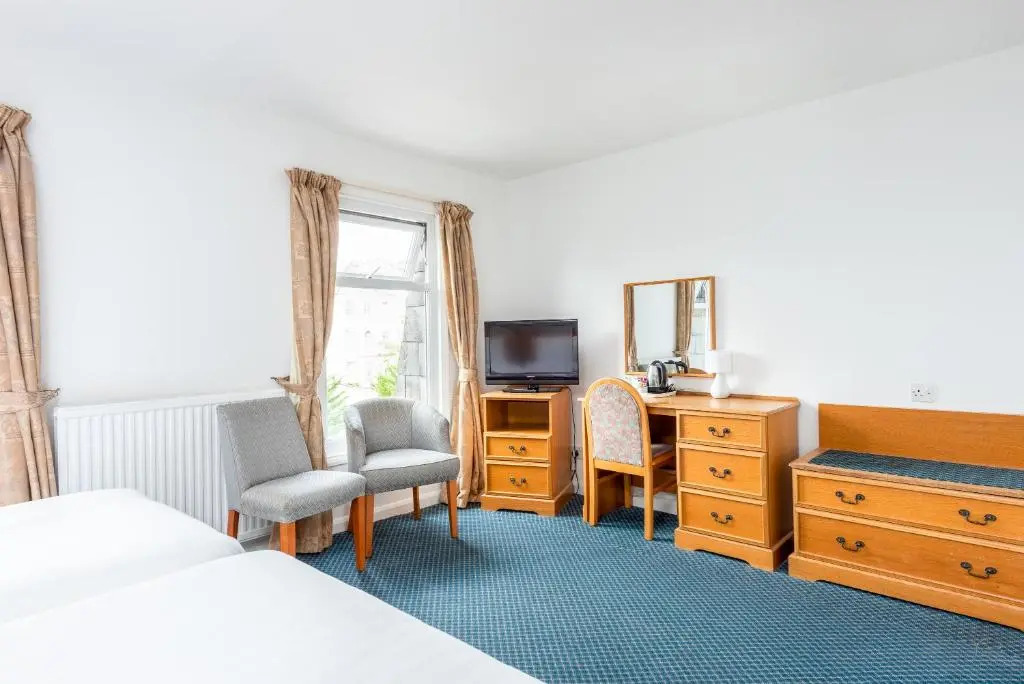 Abbey Lawn Hotel