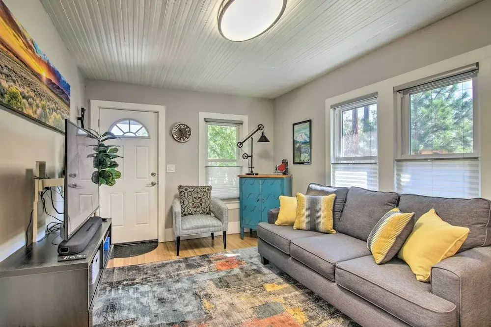 Colorado Springs Bungalow - Walk to Downtown!