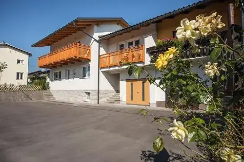 Apartment House Alp