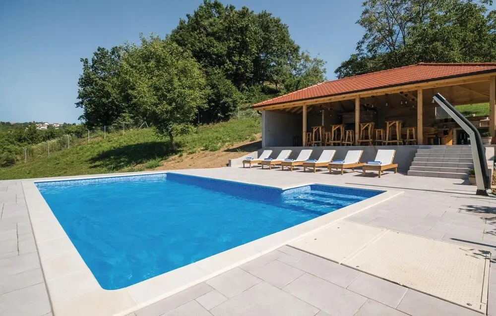 Amazing Home in Zagreb With Outdoor Swimming Pool, Wifi and Outdoor Swimming Pool