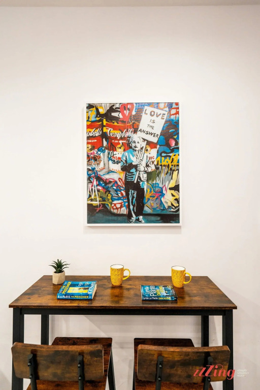 Music F1 Fashion Fun in This Holiday Home