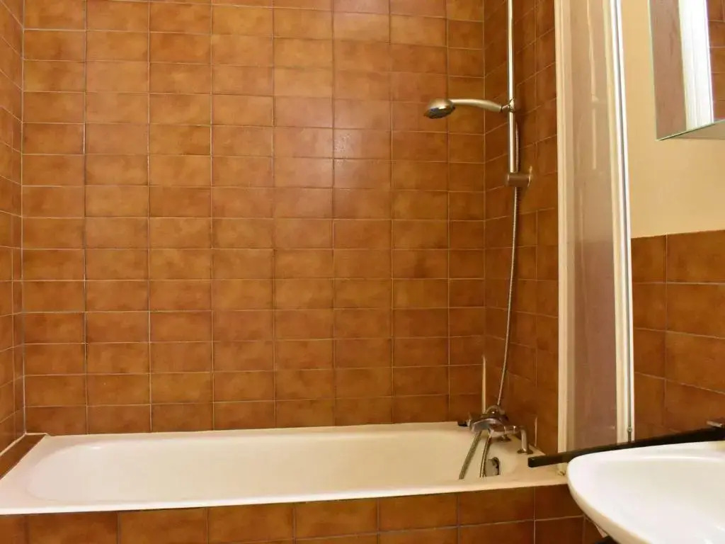 Appartement Méribel, 2 pièces, 4 personnes - FR-1-180-74