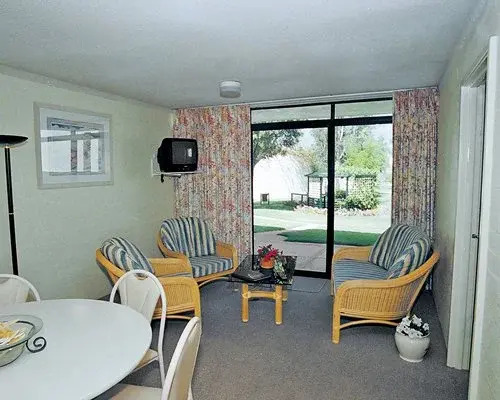 Riverview Holiday Apartments, Kalbarri, Australia