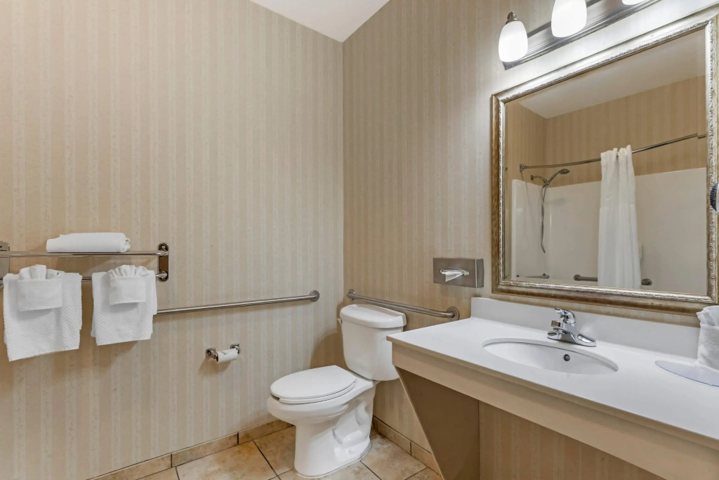 Quality Inn & Suites Wellington - Fort Collins