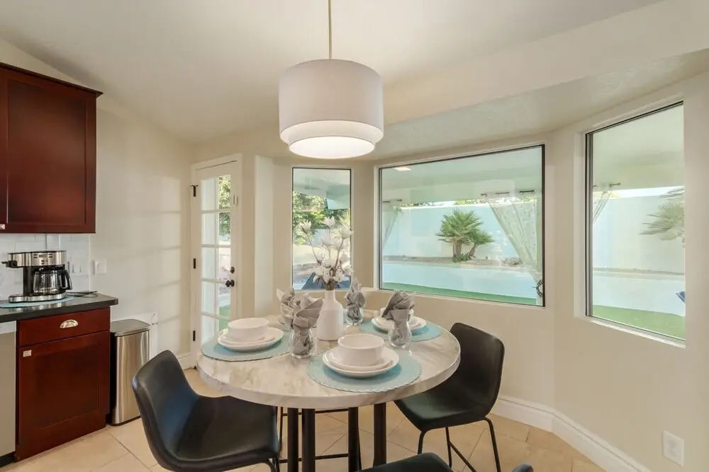 63rd Scottsdale 4 Bedroom Home by Redawning