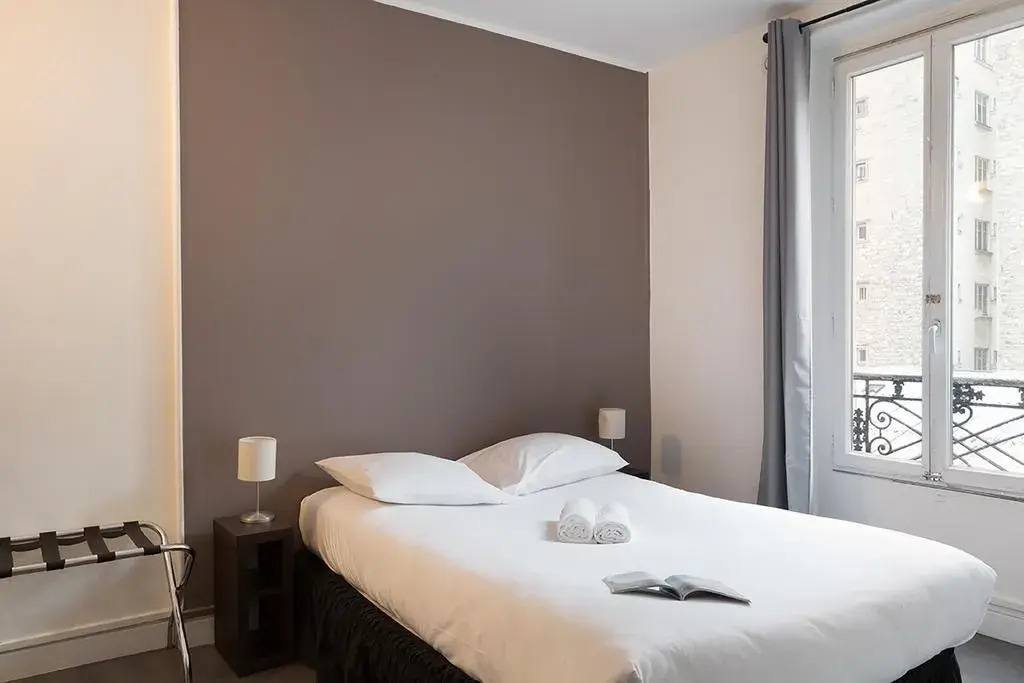 Hotel Agorno Cite de la Musique