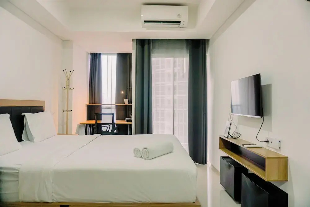 Nice And Modern Studio At 38Th Floor Pacific Garden Apartment