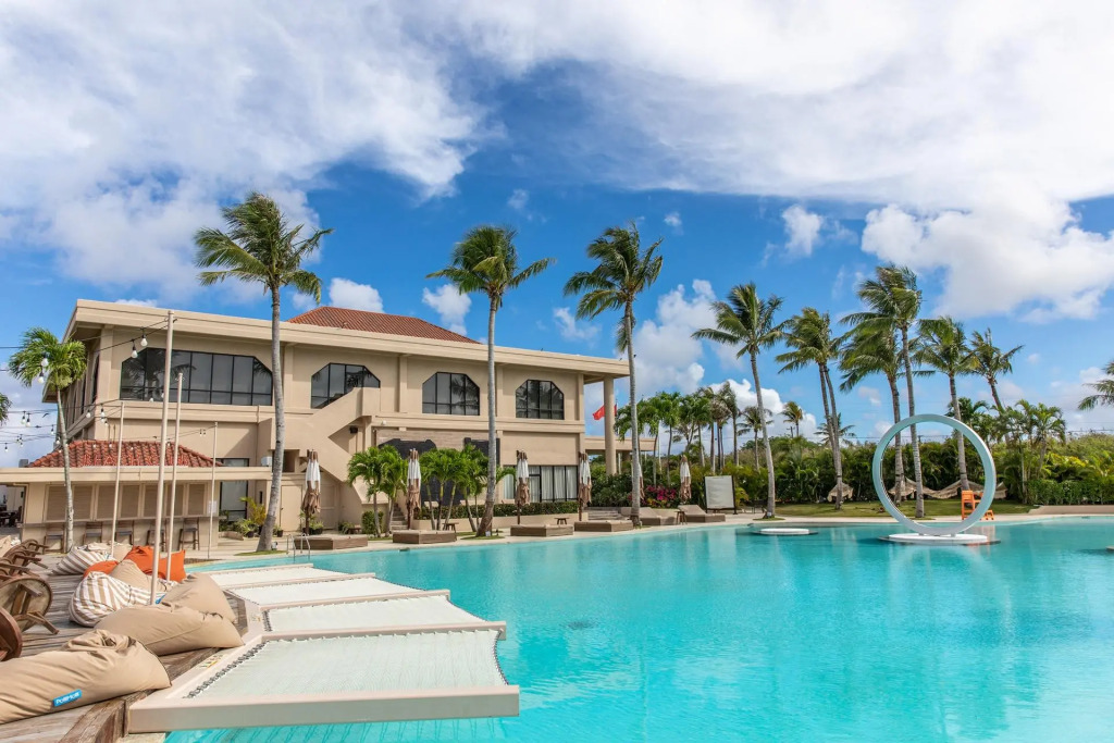 Coral Ocean Resort