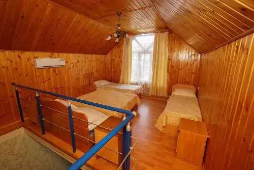 Amina Guesthouse