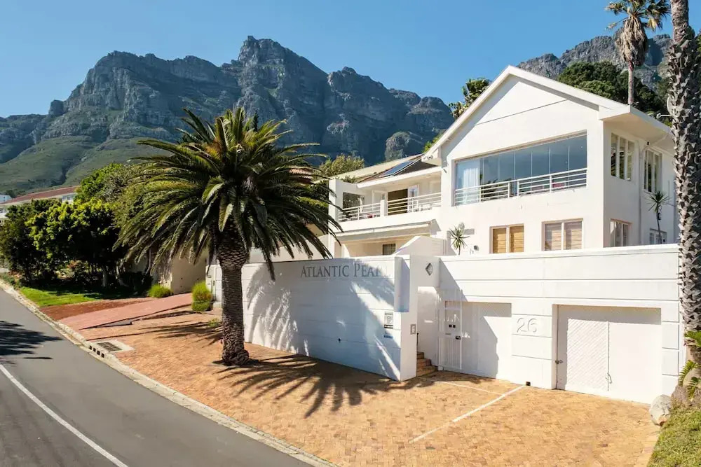 2-br Camps Bay Apartment With Pool Atlantic Tide