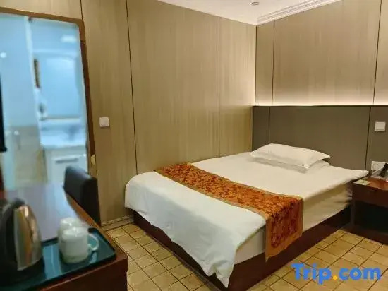 Shanghai Youtai Fashion Hotel