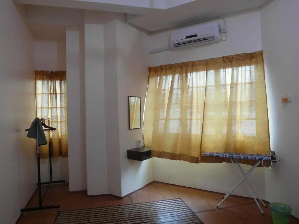 Sireh Hotel & Apartment